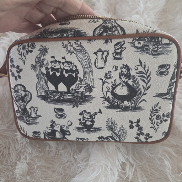 Dooney & Bourke Black and White Crossbody Bag - Picture 2 of 3